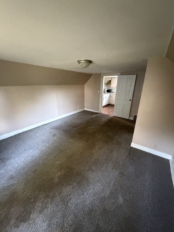 2916 Roosevelt St - Photo 7 of 10