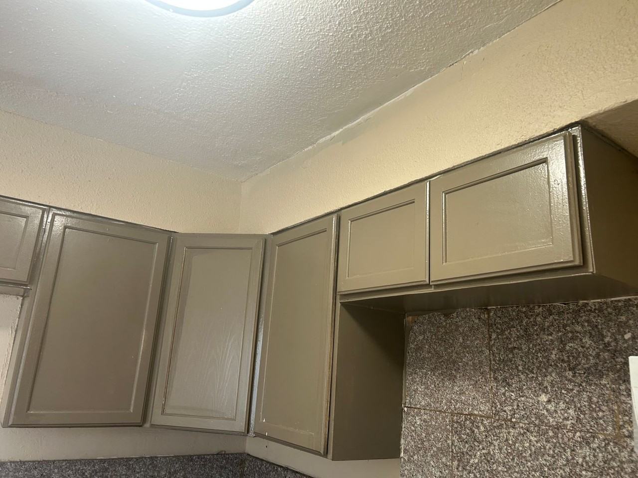 330 Seneca St #3 - Photo 2 of 13