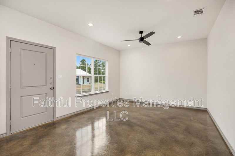 13554 Farm To Market Road - Photo 3 of 8