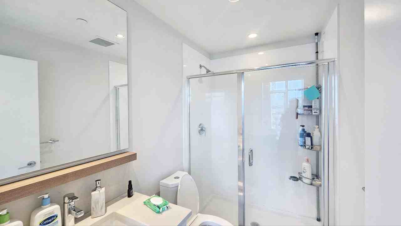 200 Nelson's Crescent #15F - Photo 7 of 15