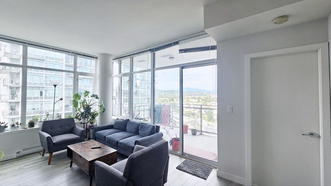 200 Nelson's Crescent #15F - Photo 3 of 15