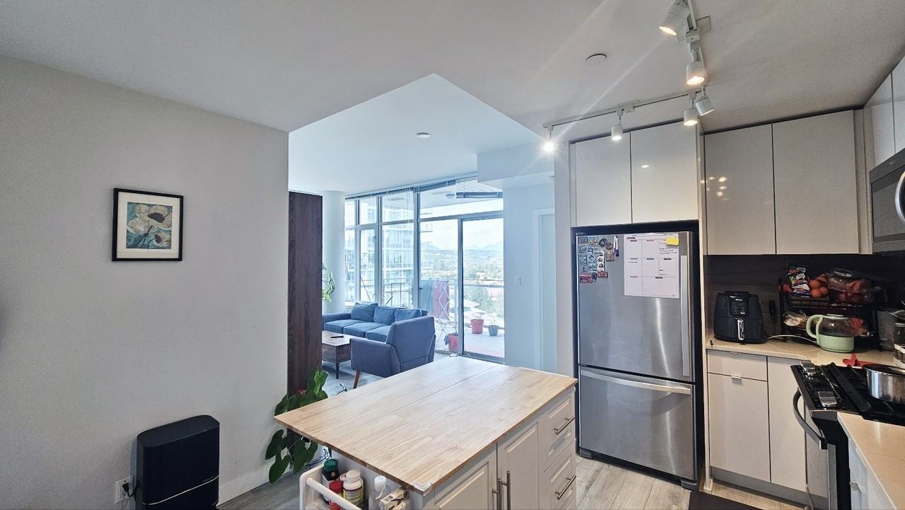 200 Nelson's Crescent #15F - Photo 4 of 15