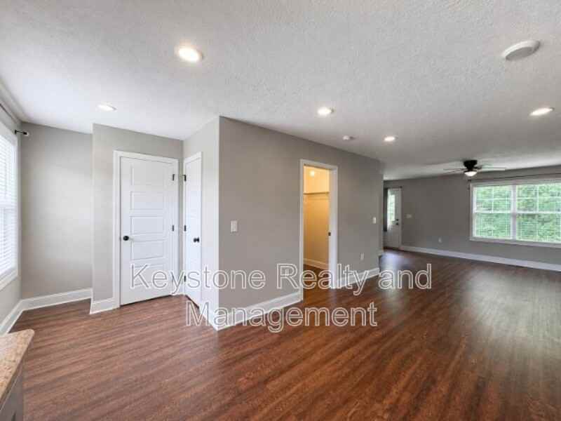 146 Village Dr - Photo 6 of 16