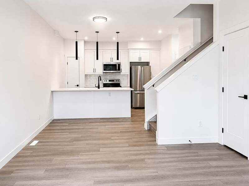 10511 157 St Nw #3 - Photo 2 of 11