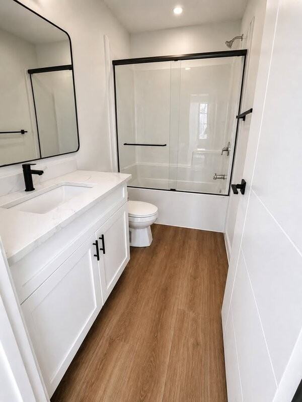 10511 157 St Nw #3 - Photo 6 of 11