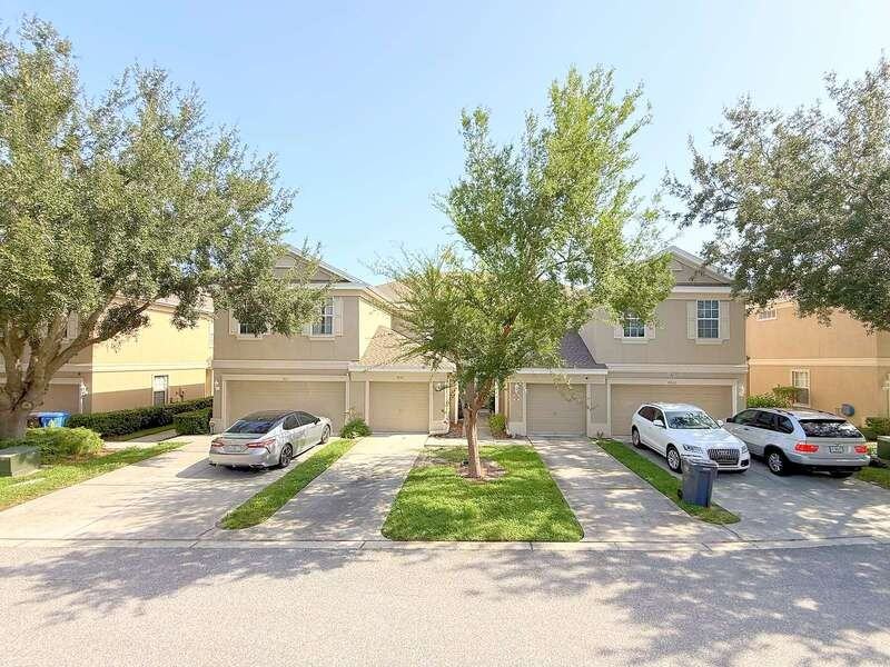 9818 Fan Palm Way - Photo 3 of 44