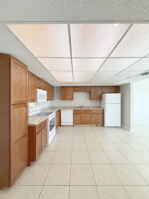 1454 Trotter Rd - Photo 7 of 47