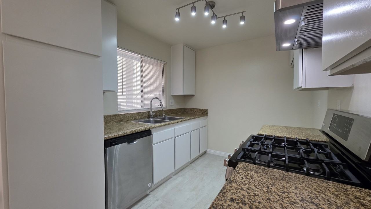 2310 South Diamond Bar Boulevard Diamond Bar - Photo 4 of 12