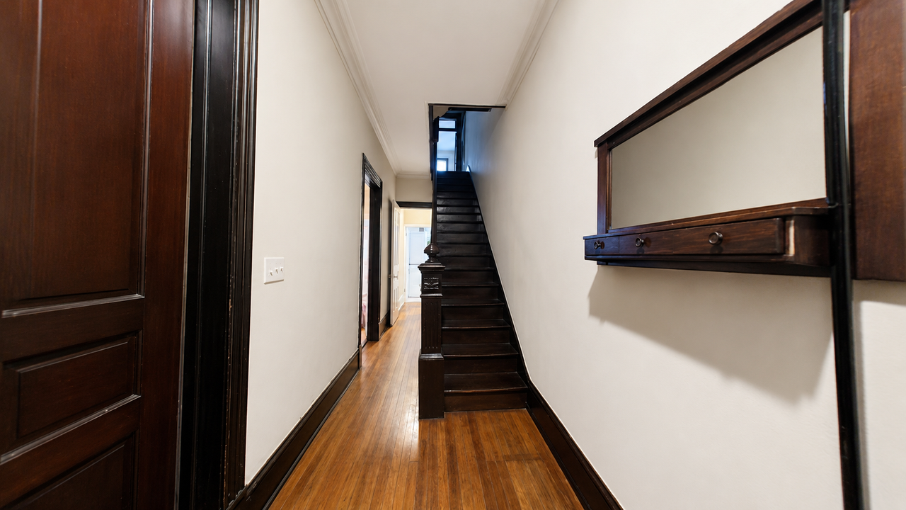 1427 W St Nw #F2-1 - Photo 4 of 9