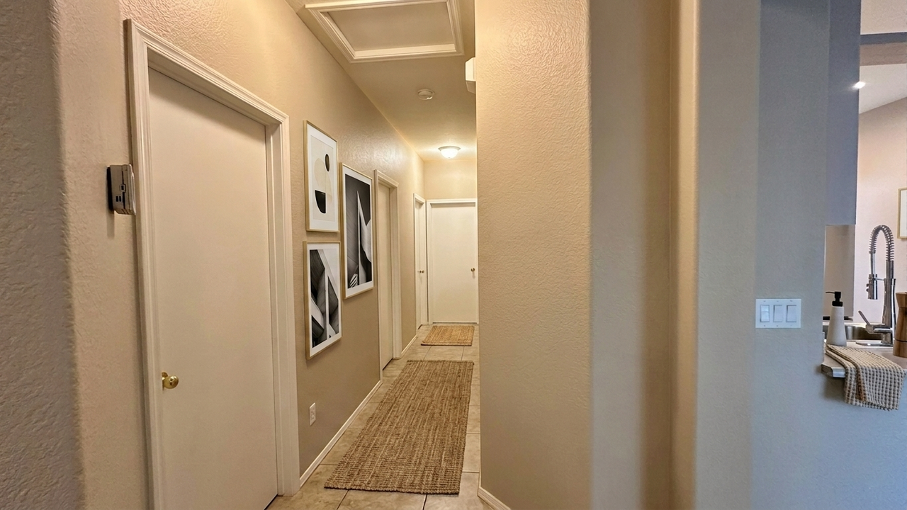 40707 West Boone Lane - Photo 3 of 24