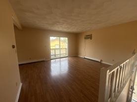 110 E Grove Ave #M - Photo 1 of 1