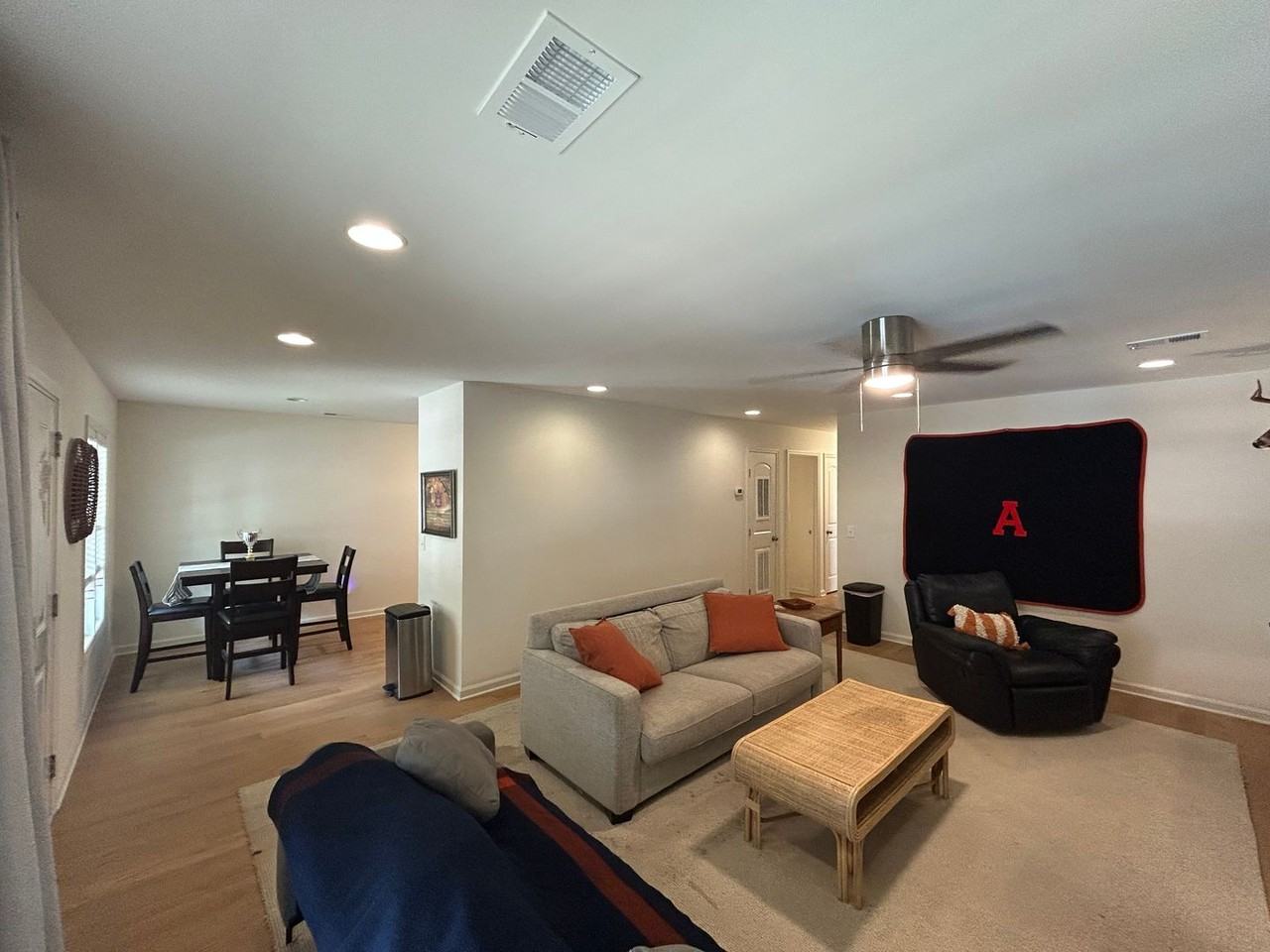 818 Choctaw Ave - Photo 3 of 15