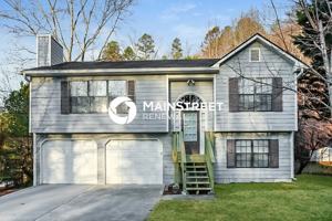 featured image of 4218 Falcon Crest Dr