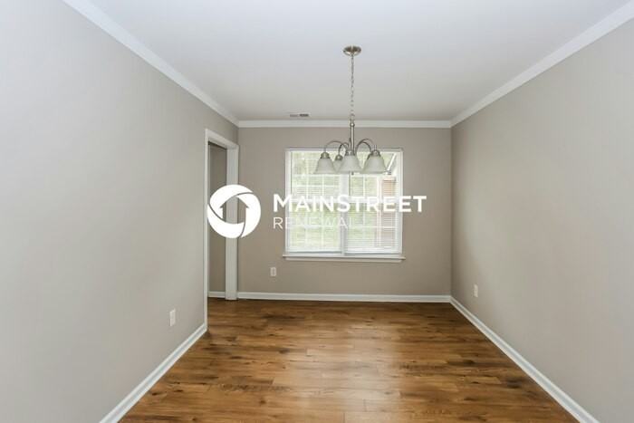 514 Woodington Ln - Photo 7 of 17