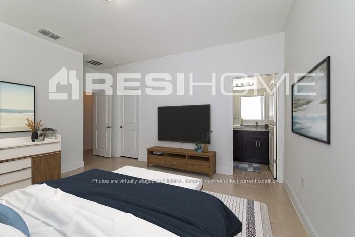 656 Hudson Valley Dr - Photo 6 of 16