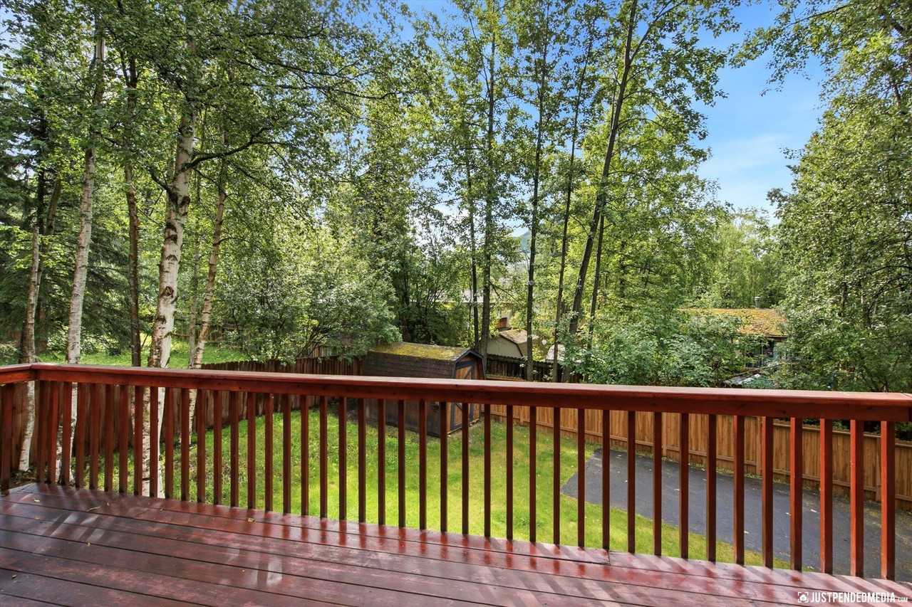 10137 Birch Ln - Photo 2 of 40