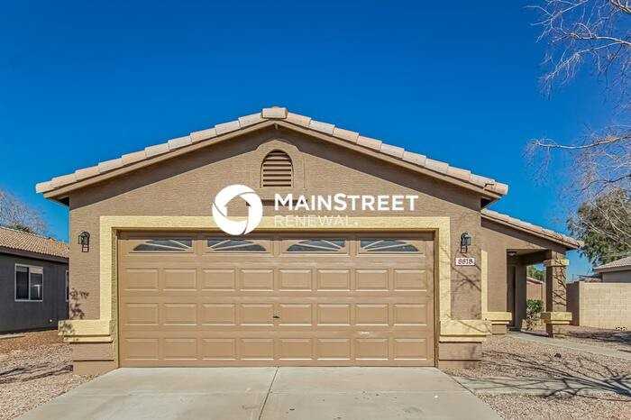 8818 W Loma Ln - Photo 3 of 16
