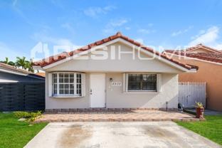 8905 Nw 114th Ter - Photo 1 of 1