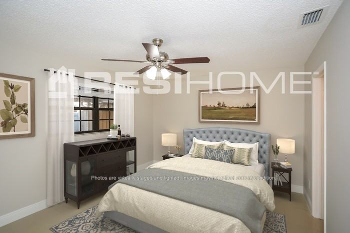 8905 Nw 114th Ter - Photo 6 of 17