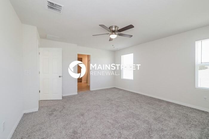 1432 Saguaro St - Photo 6 of 17