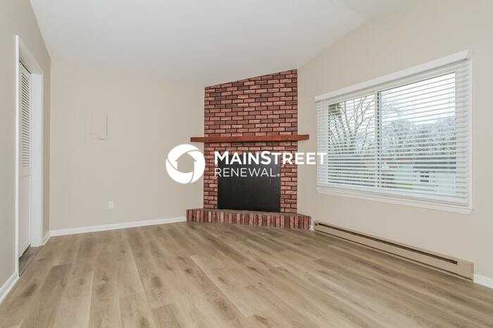 622 Arlington Dr - Photo 4 of 16