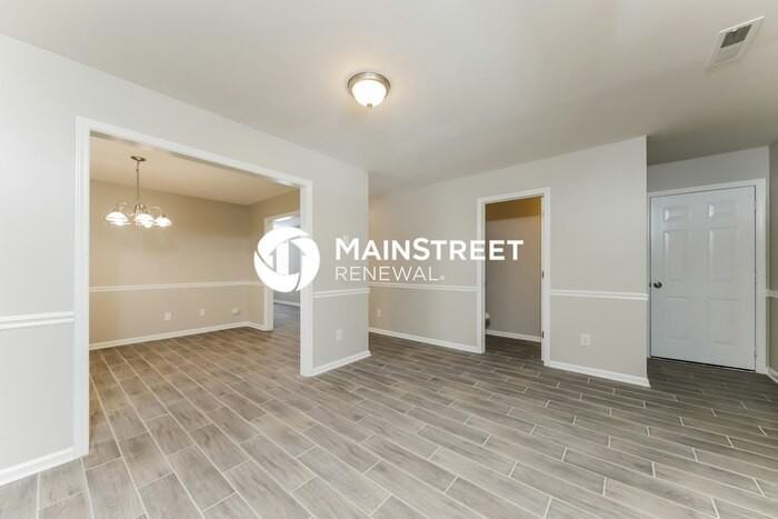1501 Birkdale Ct - Photo 4 of 17