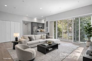 1223 N Hayworth Ave - Photo 1 of 1