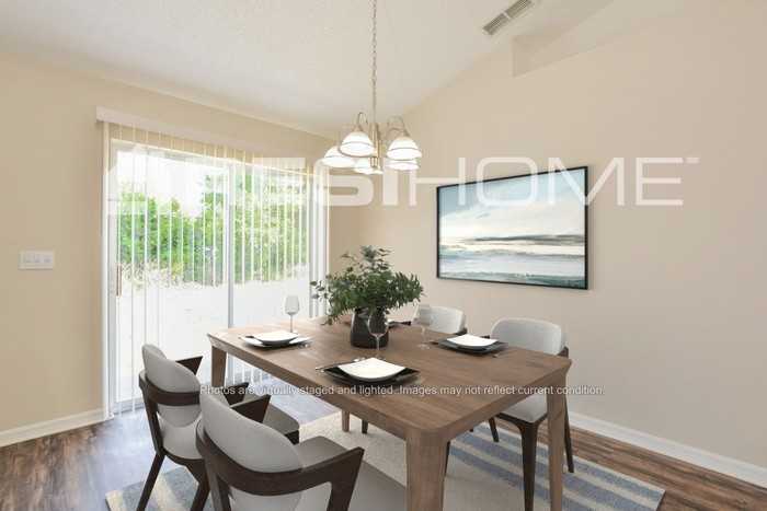 2924 Norwick St - Photo 4 of 18