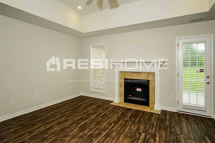 702 Carter Grove Rd - Photo 2 of 24