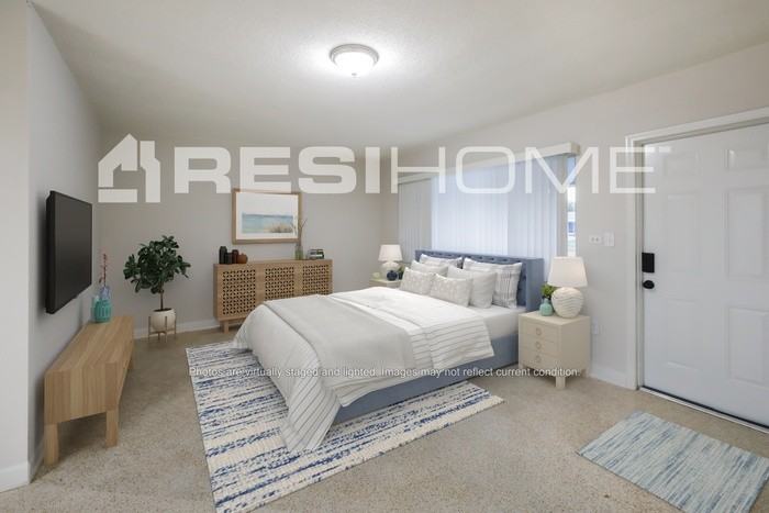 8954 Sw 53rd St - Photo 6 of 16