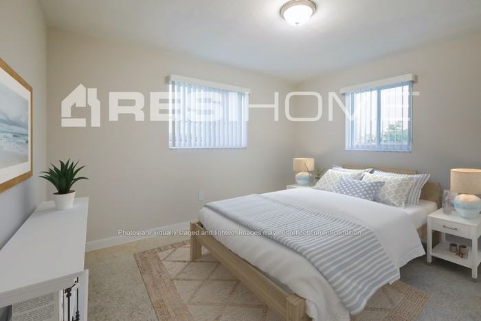 8954 Sw 53rd St - Photo 7 of 16