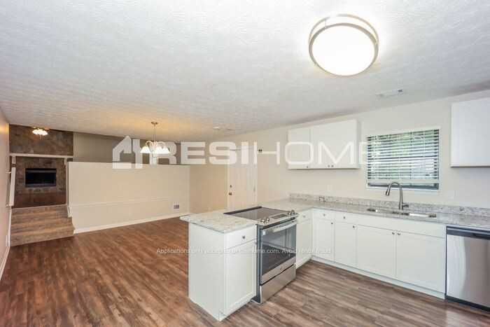 6926 Apache Ln - Photo 4 of 24