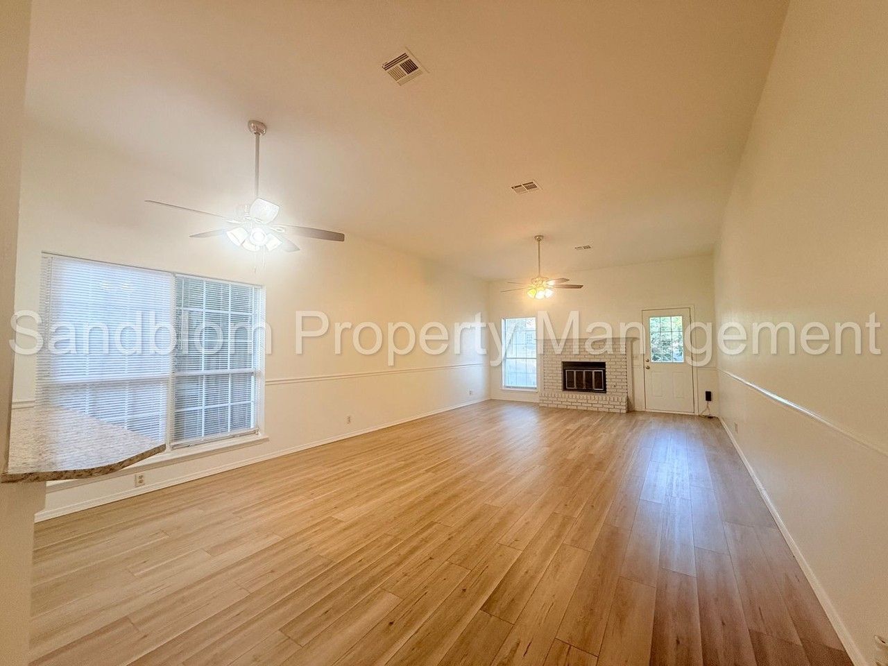 8928 E 87th Pl - Photo 5 of 27