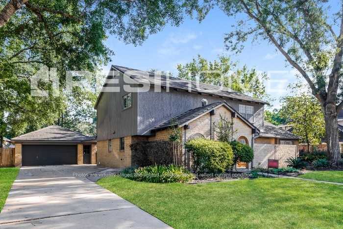 5814 Wanakah Dr - Photo 3 of 20