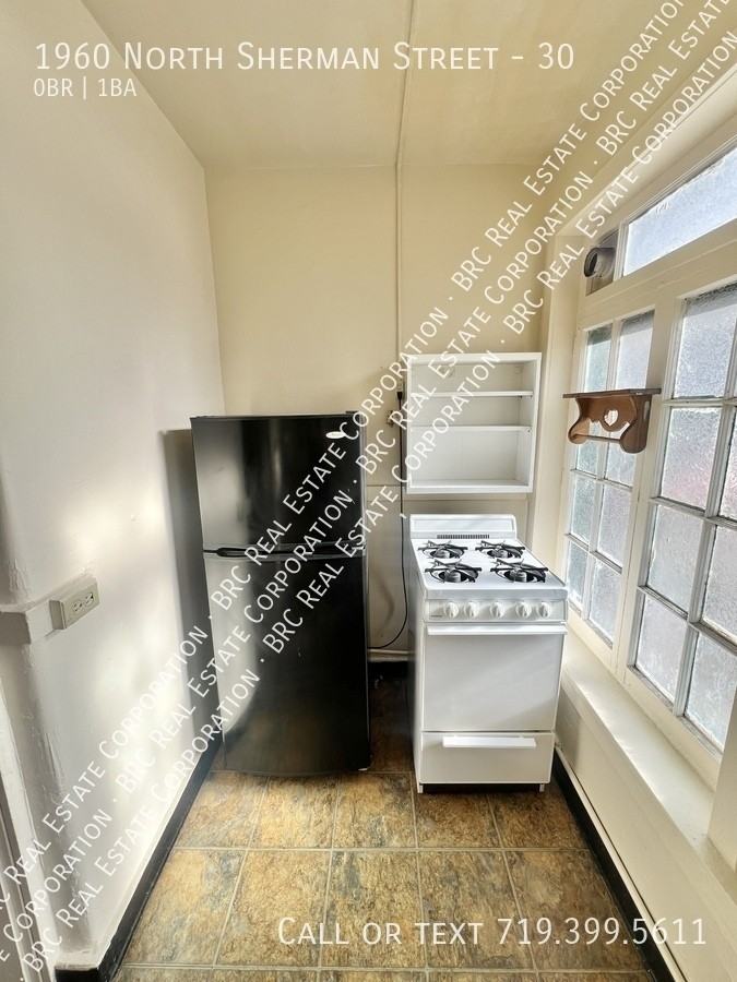 Cross Apartments - Photo 2 of 20