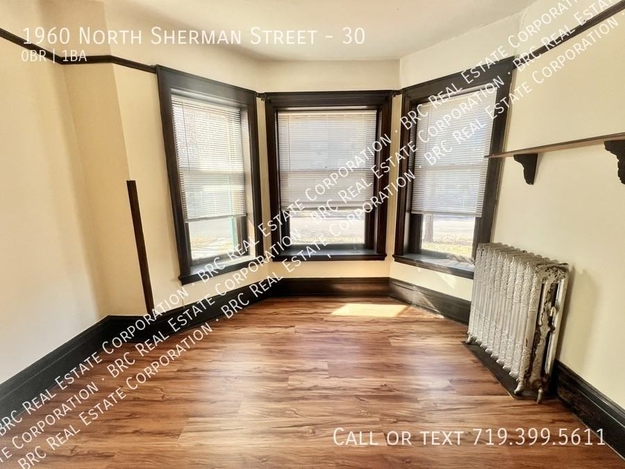 Cross Apartments - Photo 4 of 20