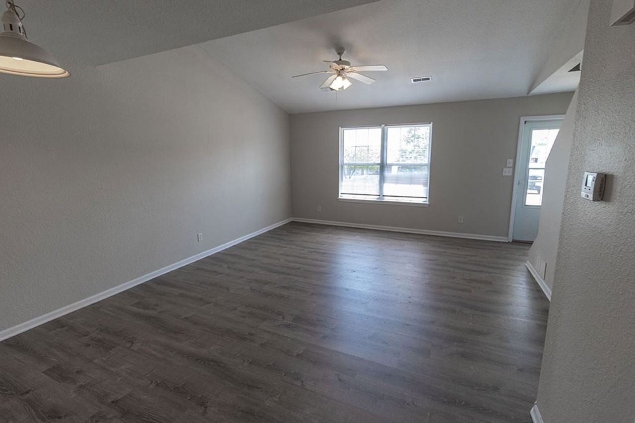 4307 Derby Ridge Dr - Photo 3 of 20