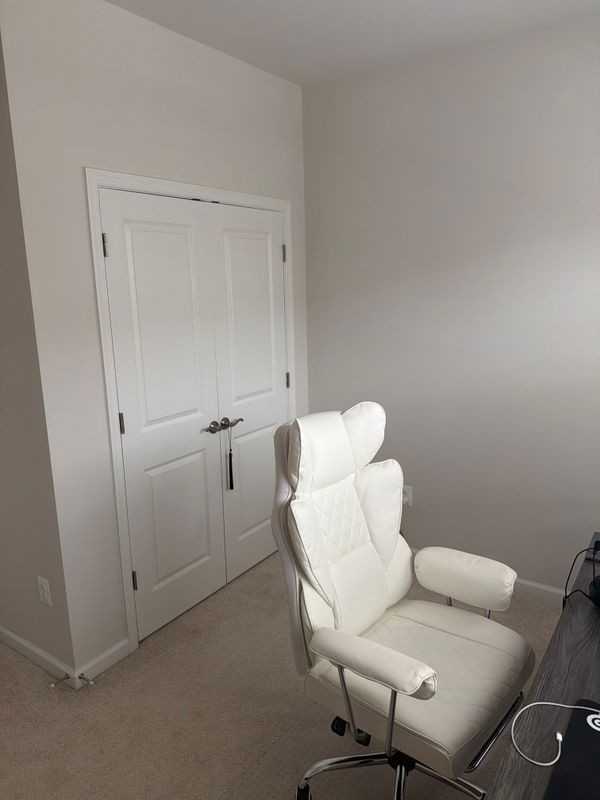 6072 Beake St - Photo 5 of 10