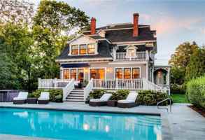 featured image of 15 Berkeley Ave