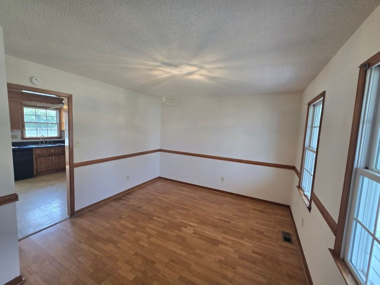 4316 Shorebird Dr - Photo 4 of 7