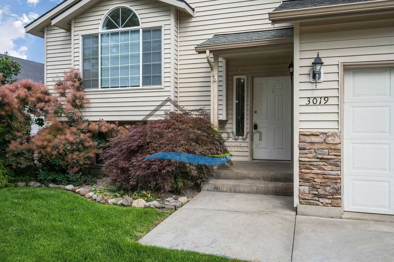 3019 N Alfalfa Loop - Photo 4 of 34