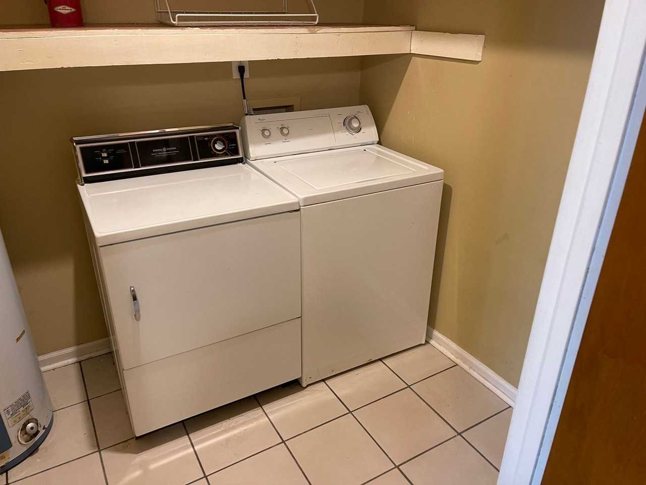 1413 Pullen Rd - Photo 2 of 21