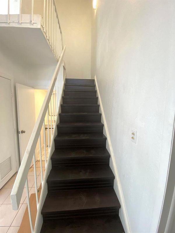 3026 E Missionwood Cir - Photo 5 of 9