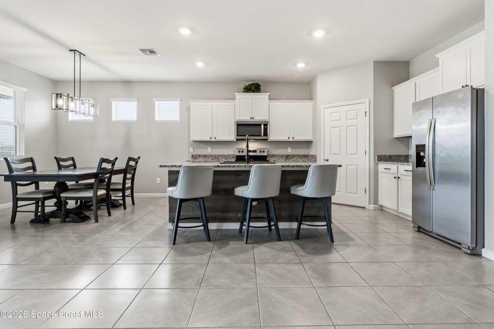 5349 Waterfall Pl - Photo 3 of 42