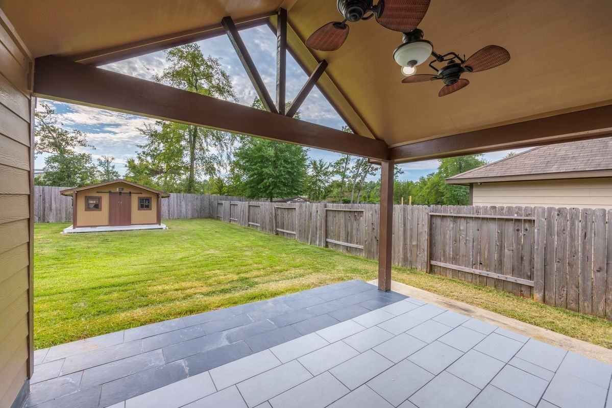1945 Briar Grove Dr - Photo 4 of 29