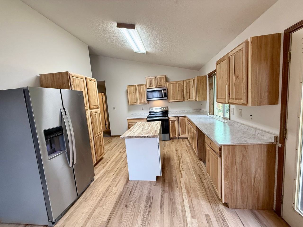 6840 Delmonico Dr - Photo 3 of 22