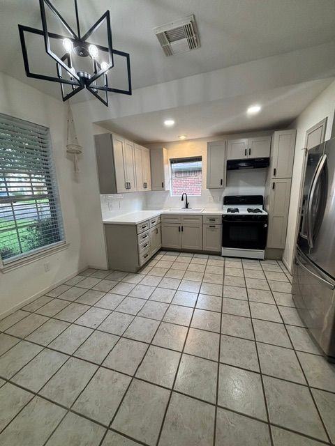 3043 Overland Trl - Photo 2 of 6