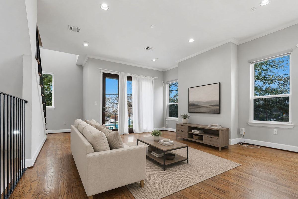 1224 Summer St - Photo 2 of 21