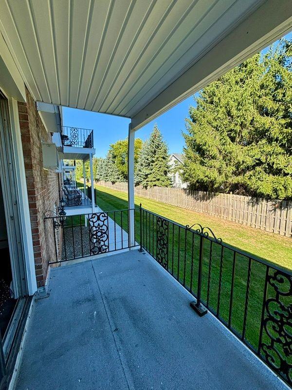 6 Losson Garden Dr ##1 - Photo 4 of 15