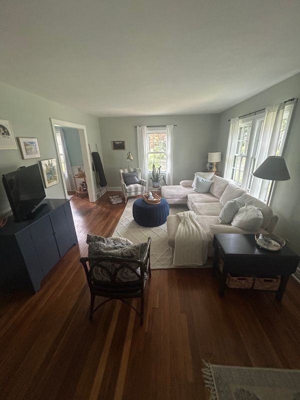 136 Adams Pl - Photo 5 of 15
